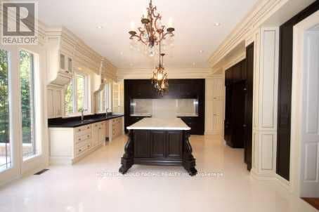 Building Photo - 82 York Rd