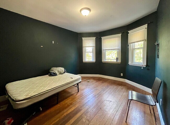 Foto del edificio - 49 Beech Glen St