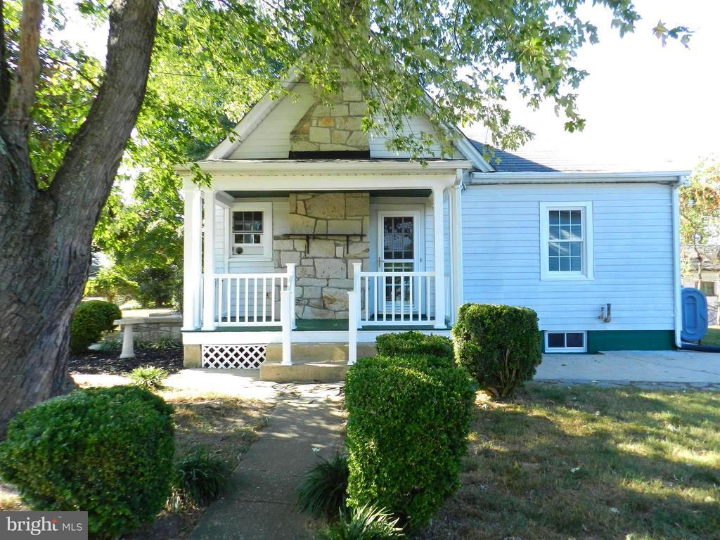 Primary Photo - 603 Melchers Dr