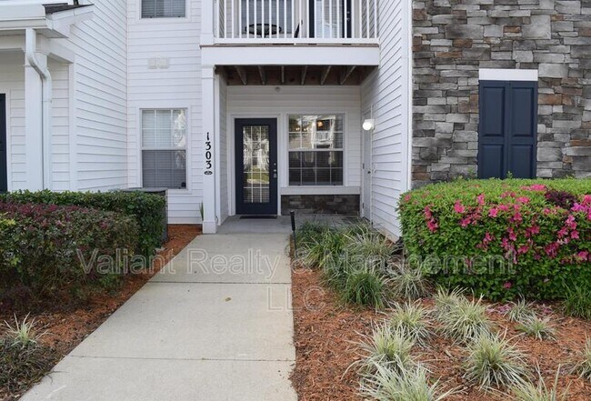 Building Photo - 575 Oakleaf Plantation Pkwy