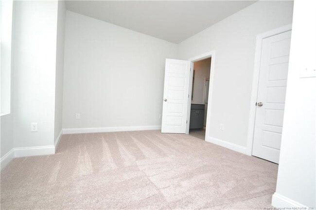 Building Photo - 1509 Village Hall Ln