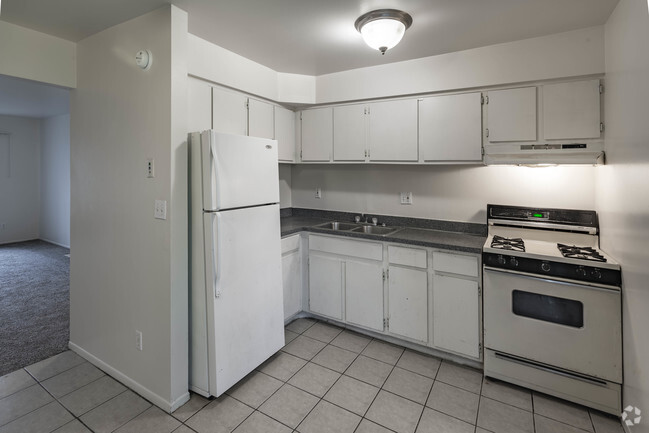 Rivershell Apartments - Apartments in Lansing, MI | Apartments.com