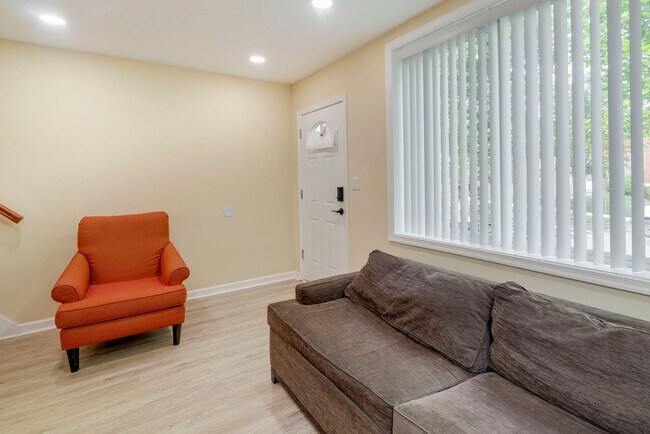 Foto del edificio - 1559 41st St SE
