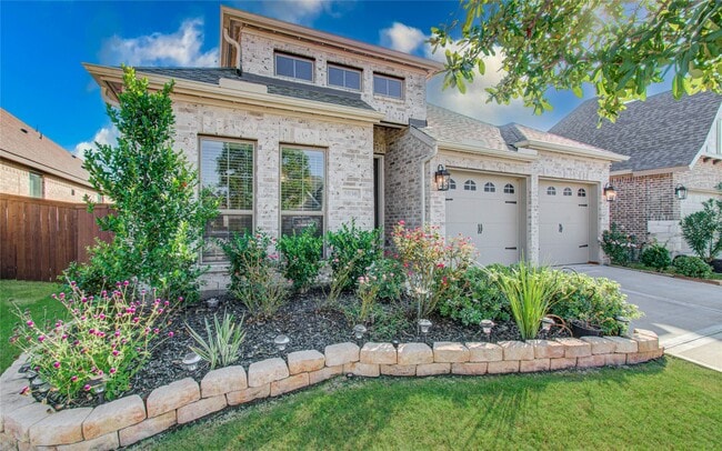 Building Photo - 5030 Morrison Dr