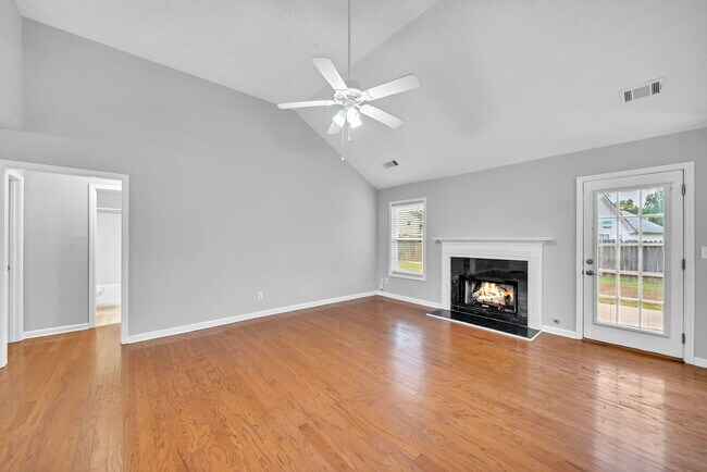 Foto del edificio - 825 Chatham Park Dr SW