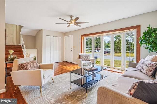 Building Photo - 4500 Picot Rd