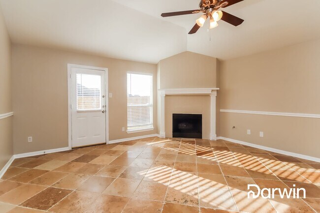 Building Photo - 3507 Evergreen Square Tr