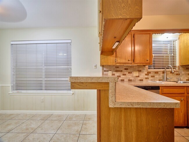 Foto del edificio - 4804 Fairhaven St