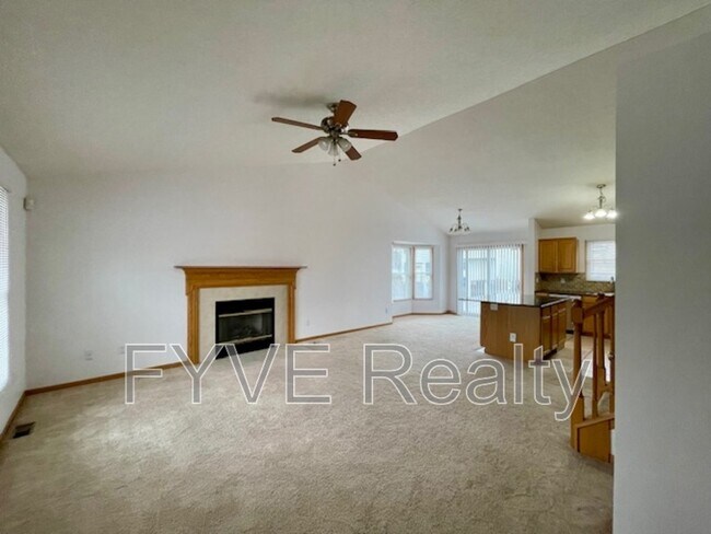 Foto del edificio - 8577 Portwood Ln