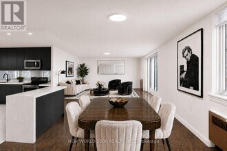 Building Photo - 110 St Clair Ave W