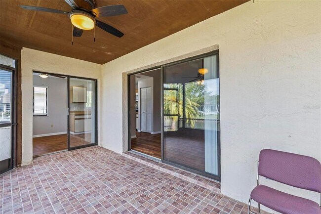 Foto del edificio - 115 Cimmaron Dr