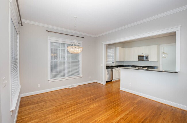 Building Photo - 12617 Doster Ave