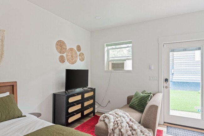 Photo - 5764 NE Garfield Ave. House