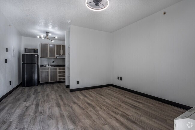 Estudio - 236 pies cuadrados (estudio estándar (unidad vacía)) - Sala de estar - The Reserve at Rye 290