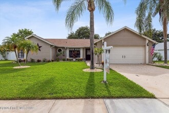 Building Photo - 2532 Kingsmill Ave