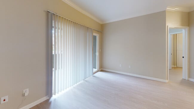 Interior Photo - River Terrace
