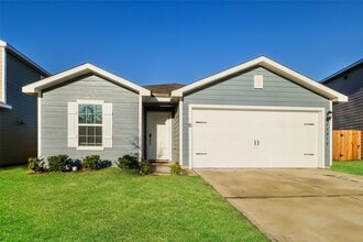 Building Photo - 23014 Bellini Dr
