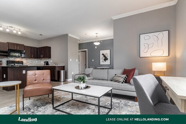 Building Photo - 2500 Aventura Dr
