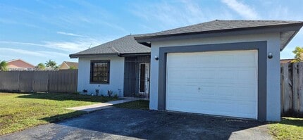 Building Photo - 15238 SW 58th Terrace