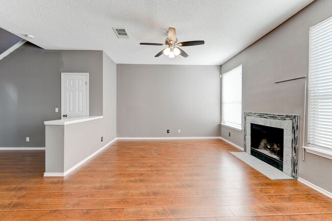 Building Photo - 16913 Langland Rd