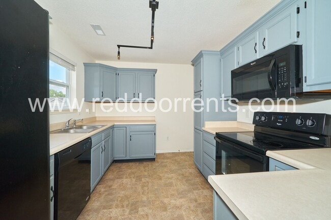 Foto del edificio - Coming soon! - Comfort & Convenience in Pi...