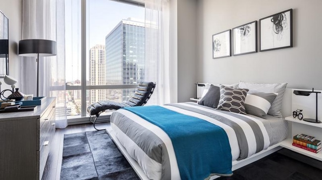 Photo - 112 W Wacker Dr Apartment