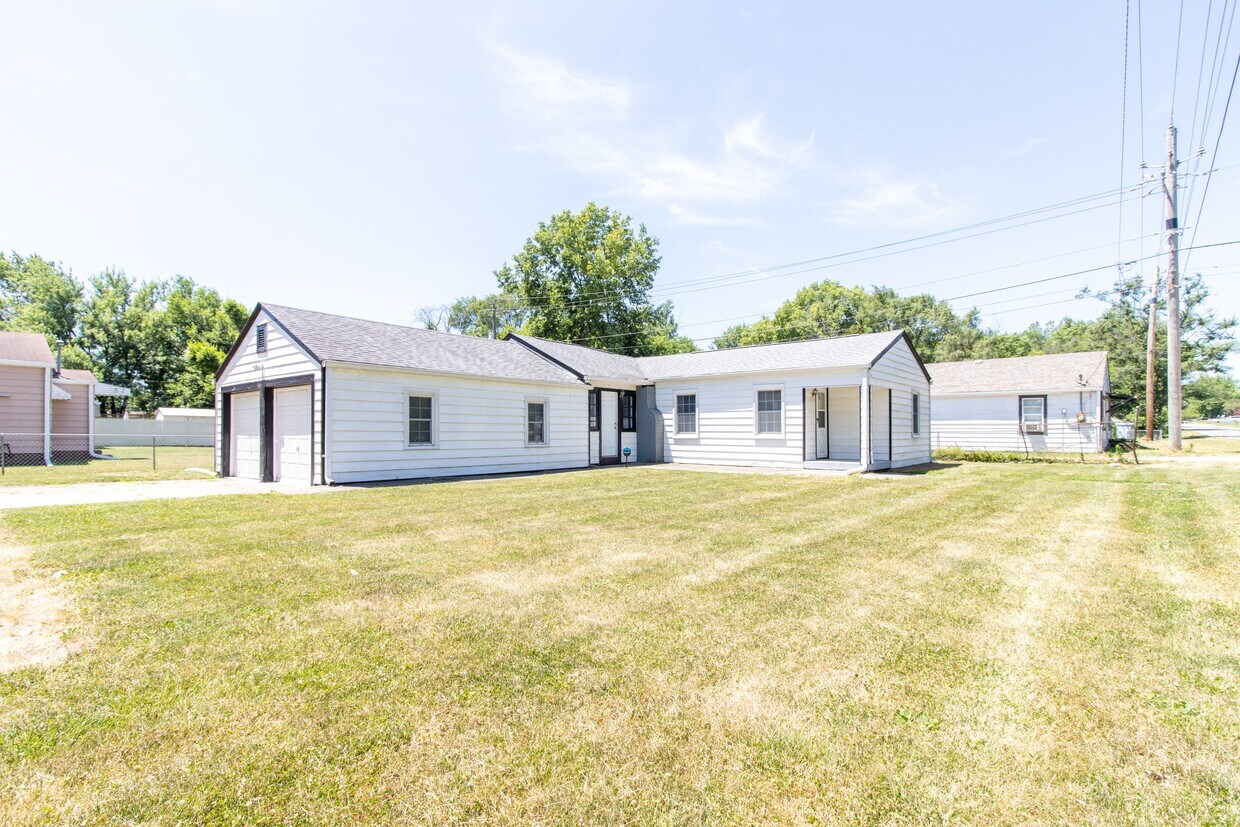 4103 S Farnsworth St, Indianapolis, IN 46241 House Rental in