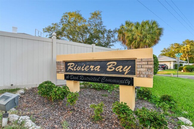 Foto del edificio - 8640 Macoma Dr NE