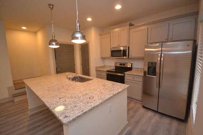 Foto del edificio - 3925 Overbrook Dr