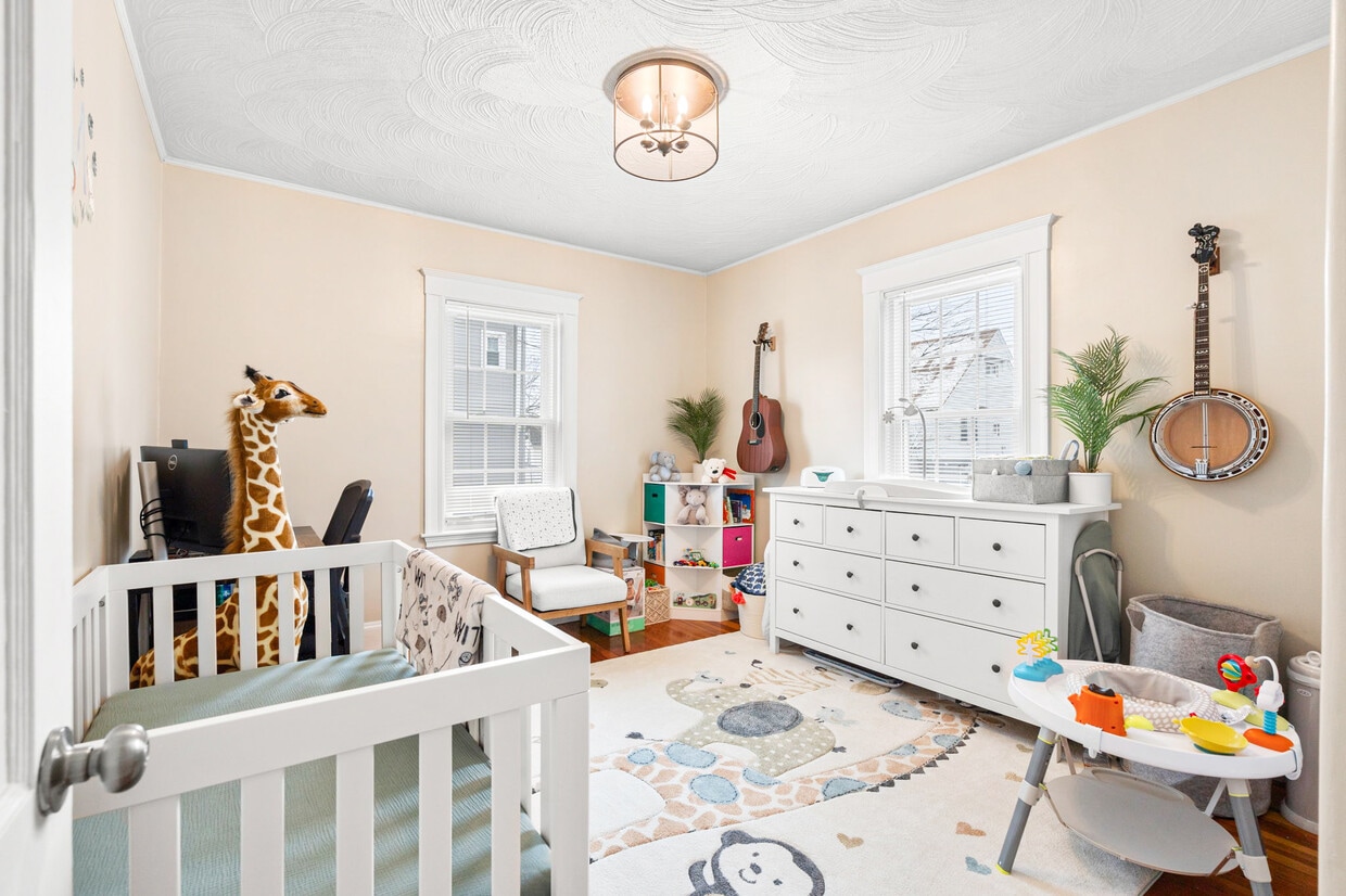 17 Bedford St Unit 19, Quincy, MA 02169 Apartments in Quincy, MA