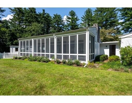 Building Photo - 121 Farm St