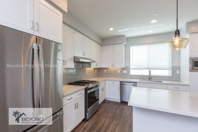 Foto del edificio - ****  OCEAN VIEWS -3 STORY- RETREAT- ROOF ...