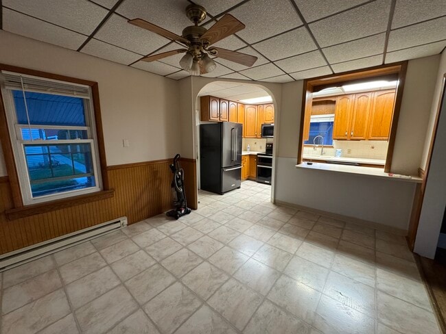 Diningroom/Kitchen - 2214 Main St