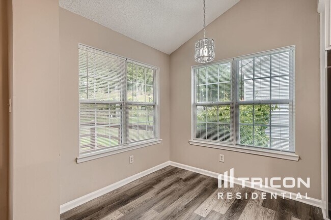 Building Photo - 205 Buffington Dr