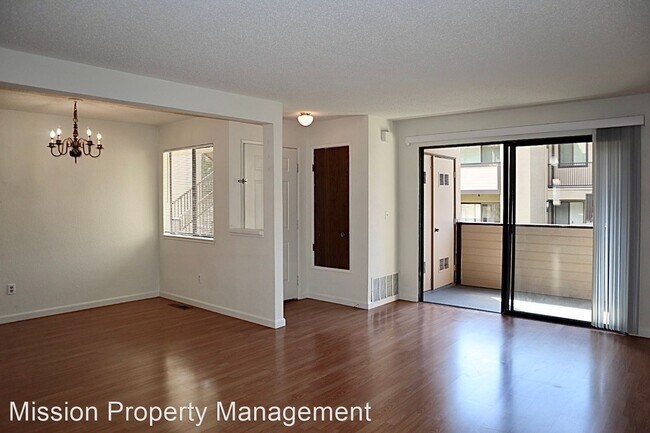 Building Photo - 3 br, 2 bath House - 18 Shaniko Cmn