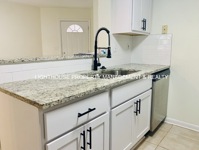 Foto del edificio - Gorgeous St. Augustine Townhome! Minutes f...