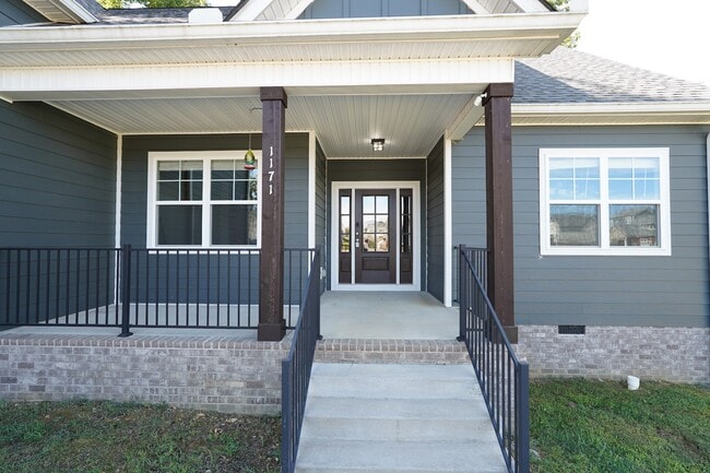 Building Photo - 1171 Melvin Dr