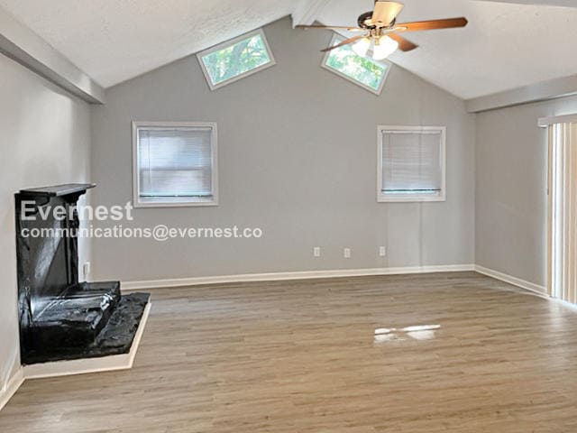 Foto del edificio - 8789 Ashton Rd