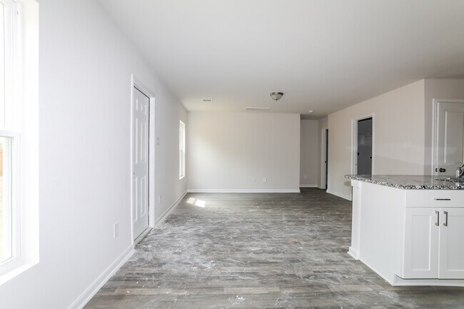 Foto del edificio - 14141 Harlequin Dr