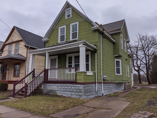 Building Photo - 401 Koons Ave