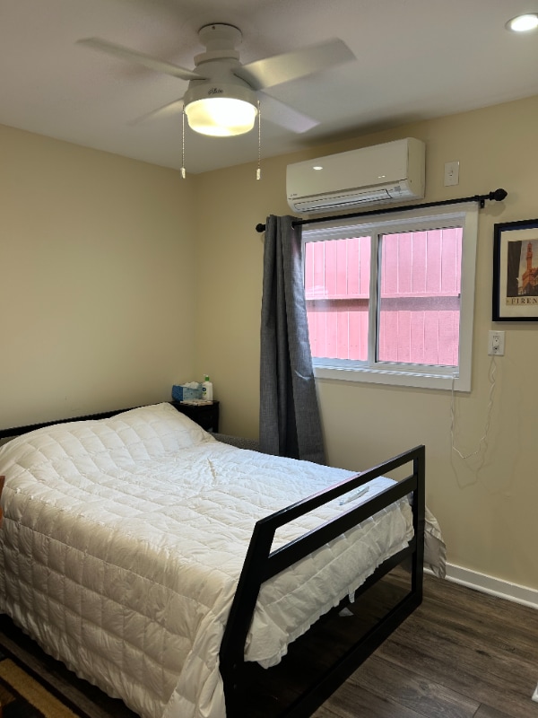 Foto del edificio - 4166 Jasmine Ave