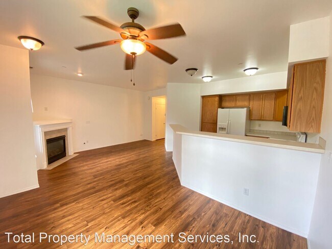 Foto del edificio - 3 br, 2.5 bath House - 733 115th St E