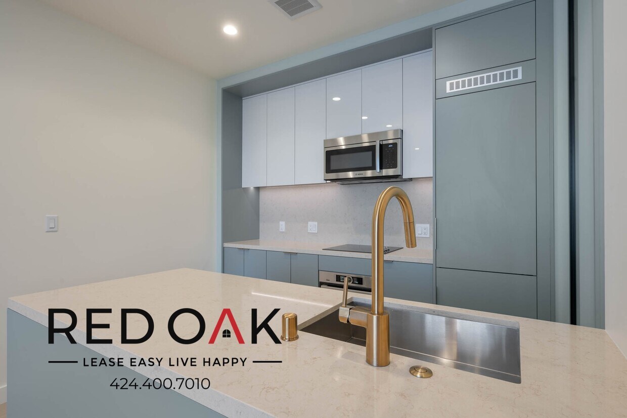 Foto principal - 6401 Wilshire Blvd