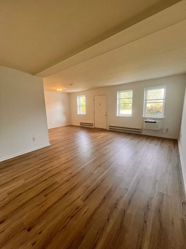 Interior Photo - Willow Bend Townhomes