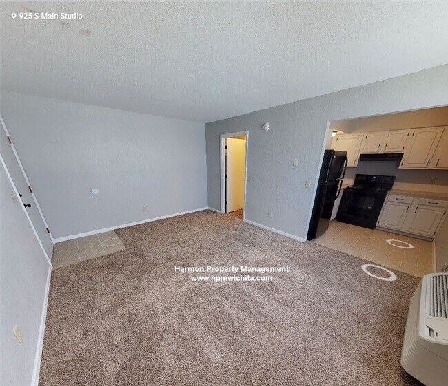 Foto del edificio - 925 S Main St