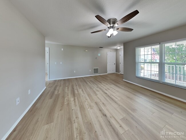 Building Photo - 230 Nicholson Drive Davenport FL