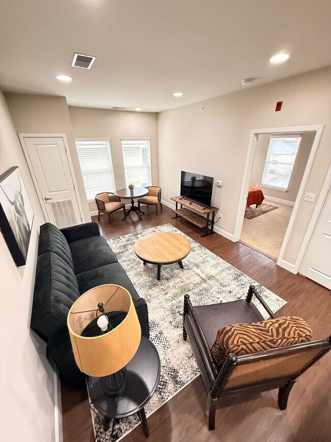 Foto del interior - 609 S Henderson