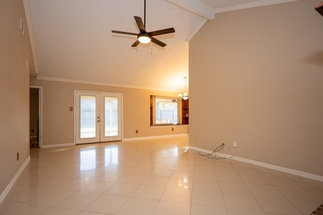 Building Photo - 22811 Elkana Deane Ln