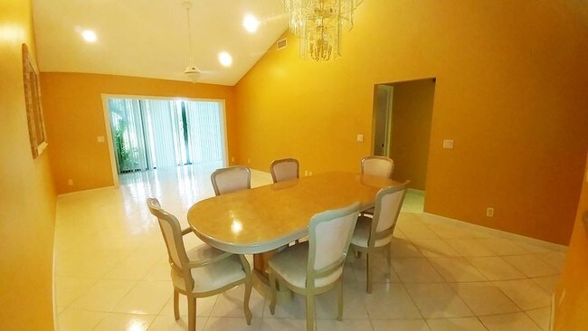 Foto del edificio - 10780 Waterberry Dr