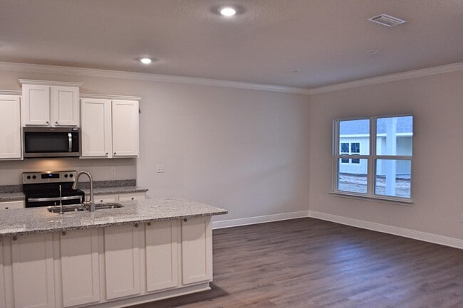 Building Photo - 108 Dusky Wy